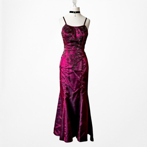 Vintage Burgundy Red Satin Beaded Fit Flared Maxi Prom Dress Size S - Picture 4 of 8